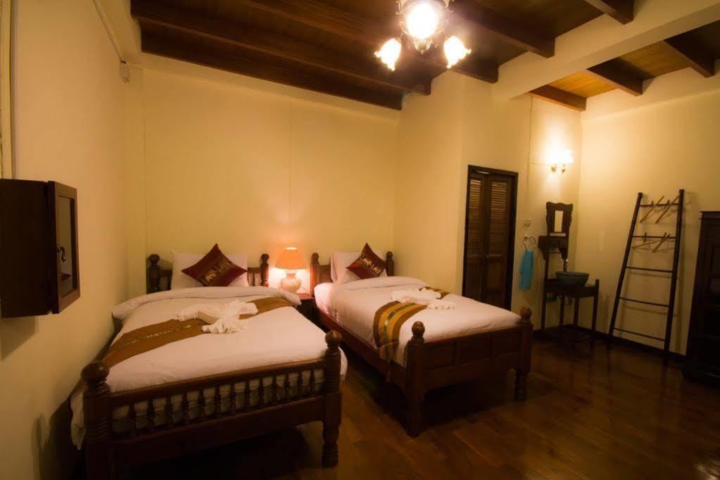 Rustic Guest House Chiang Mai Exteriör bild