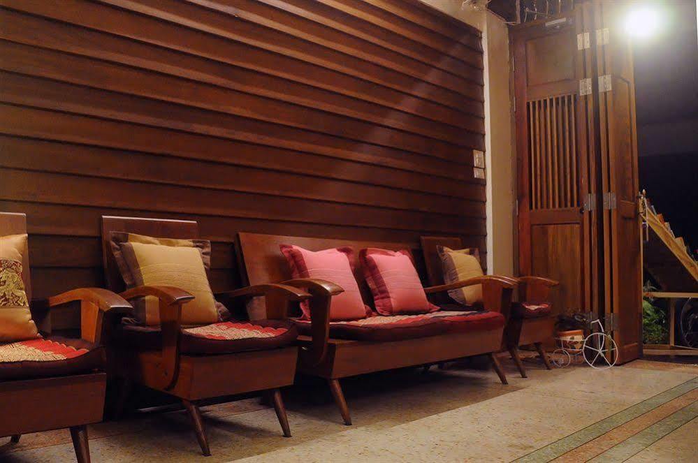 Rustic Guest House Chiang Mai Exteriör bild