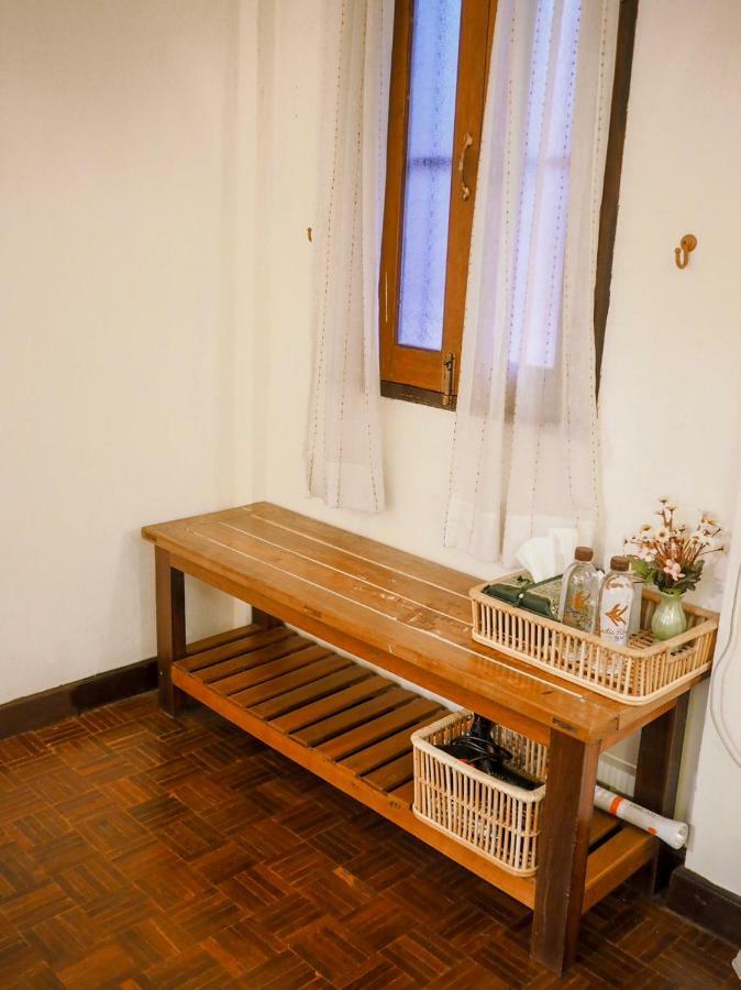 Rustic Guest House Chiang Mai Exteriör bild