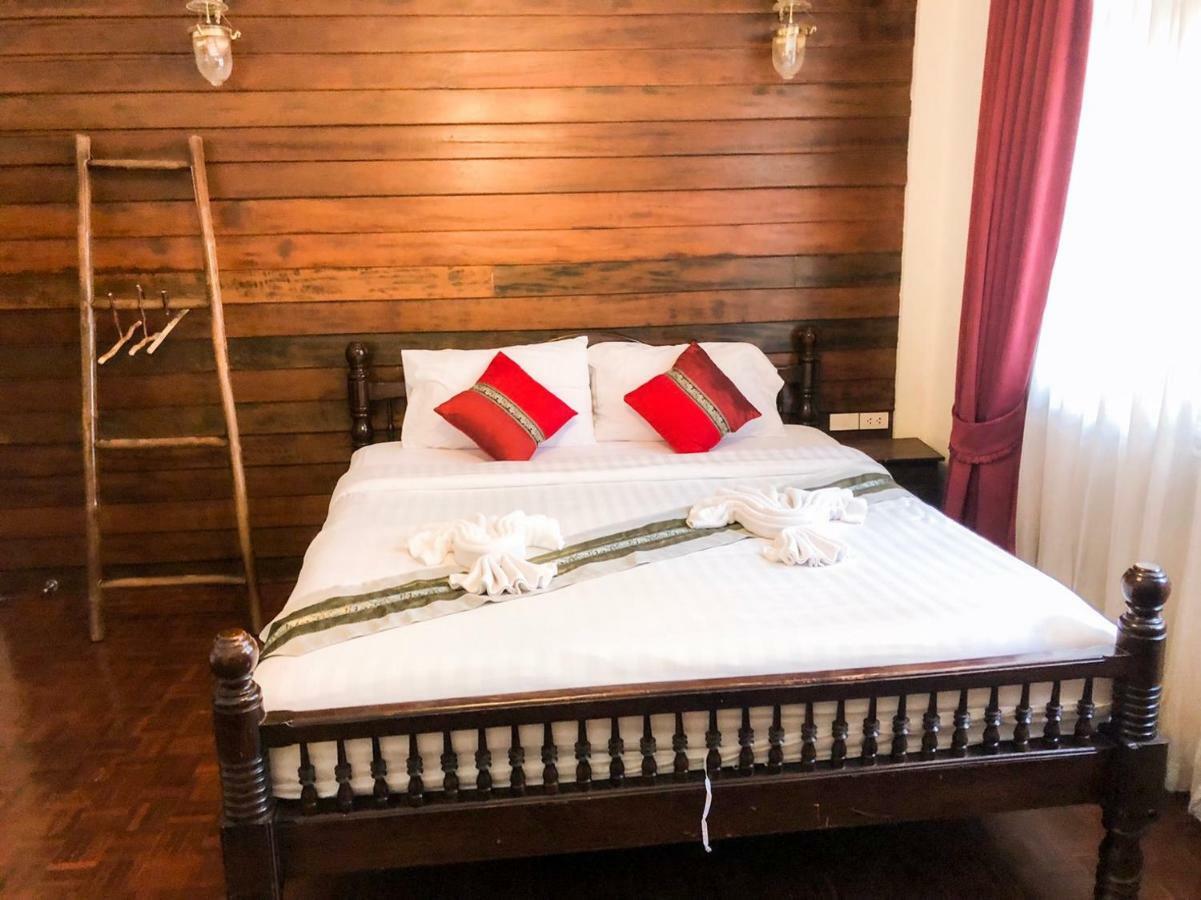 Rustic Guest House Chiang Mai Exteriör bild
